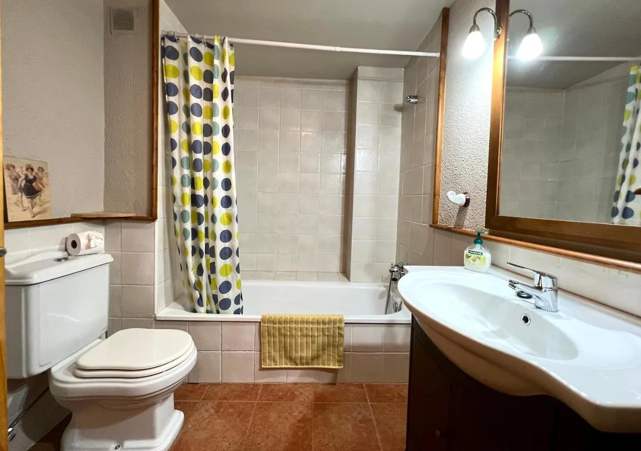Apartamento Raval - L'Amfitriona Rialp Apartment